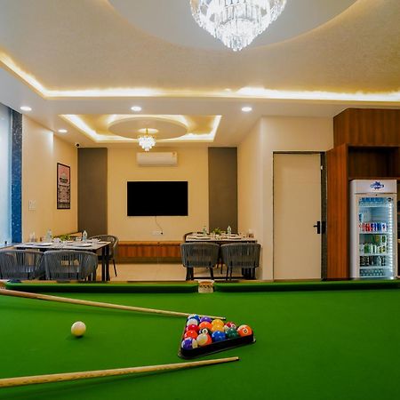 Hotel The Hidden Door-Near Jaipur Airport ภายนอก รูปภาพ