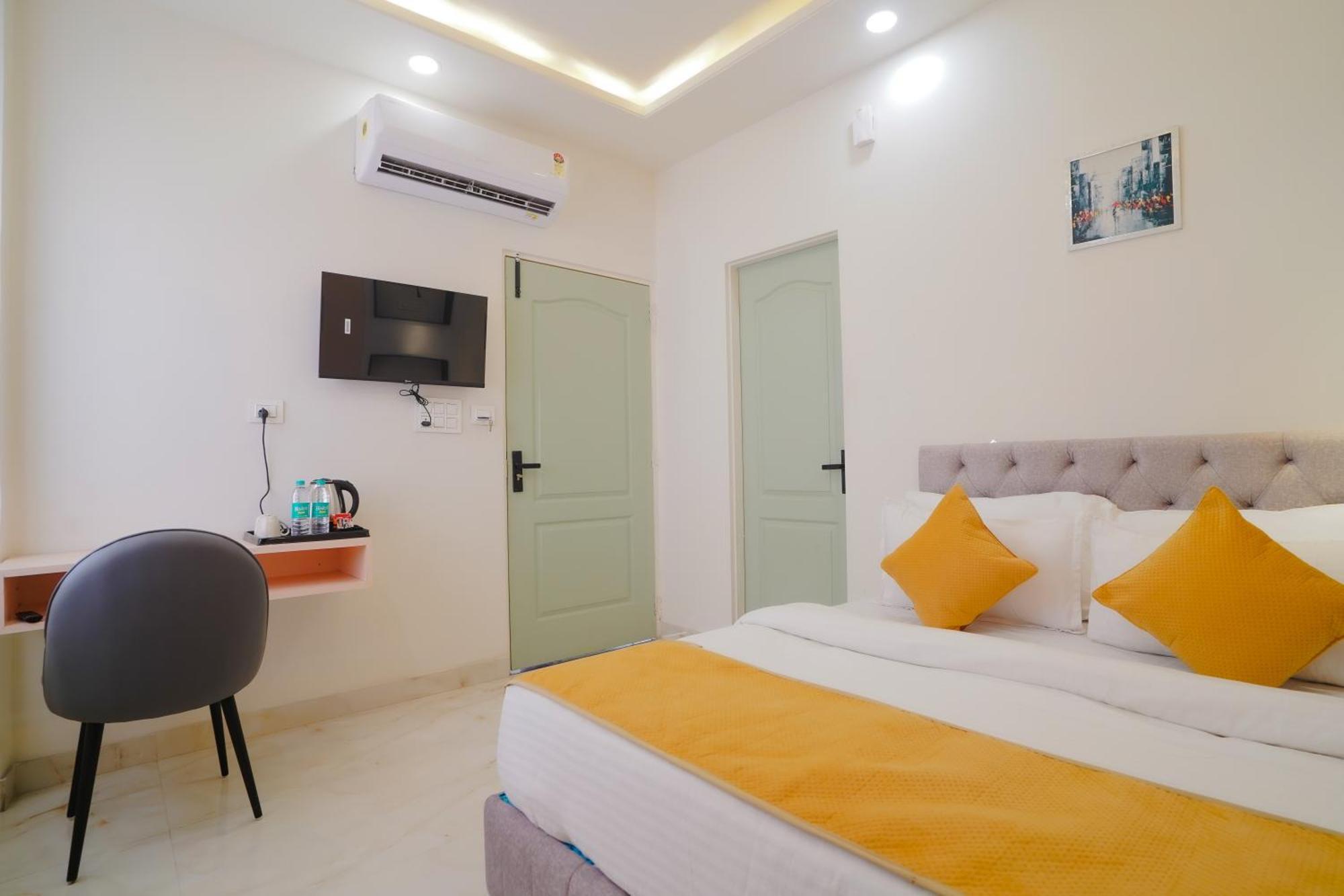 Hotel The Hidden Door-Near Jaipur Airport ภายนอก รูปภาพ