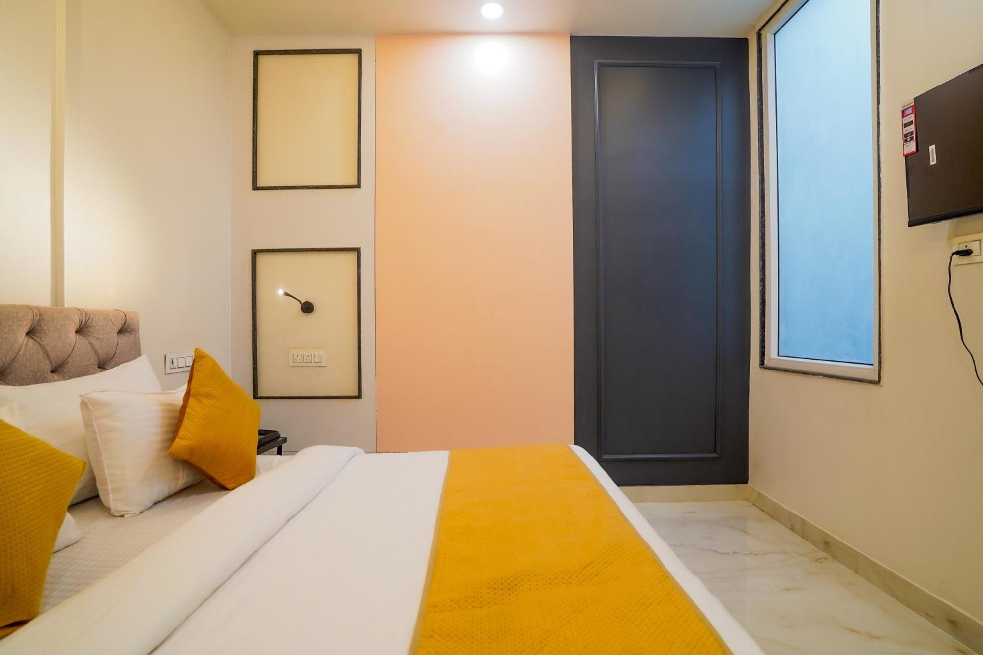 Hotel The Hidden Door-Near Jaipur Airport ภายนอก รูปภาพ