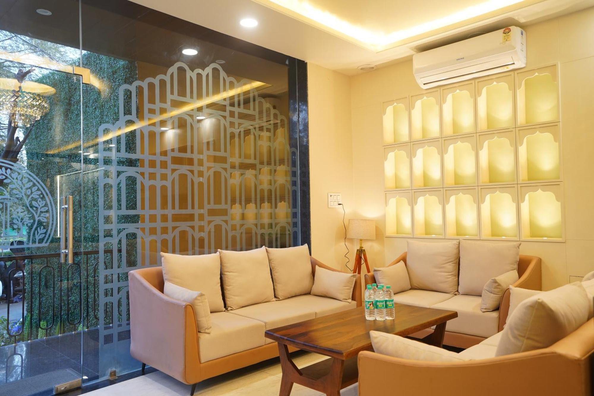 Hotel The Hidden Door-Near Jaipur Airport ภายนอก รูปภาพ